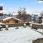 Cosy Avec Piscine Interieure - Vue Montagne Apartment