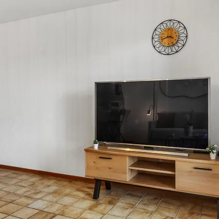 Apartman Cosy Avec Piscine Interieure - Vue Montagne *