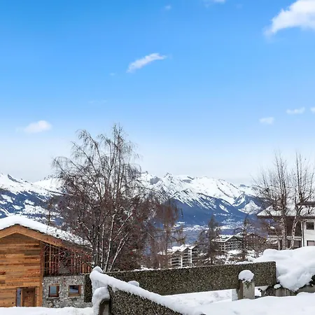 Cosy Avec Piscine Interieure - Vue Montagne Apartman