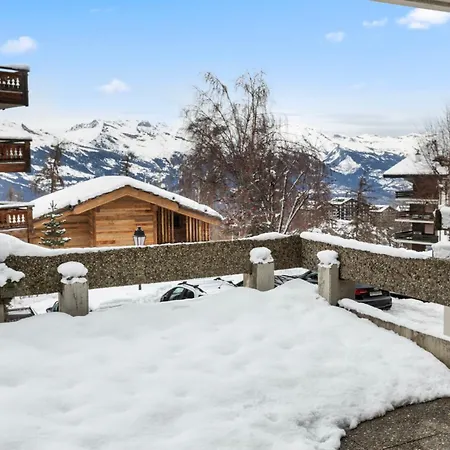 Cosy Avec Piscine Interieure - Vue Montagne Apartman