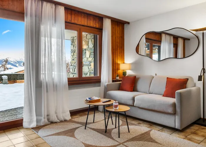 Cosy Avec Piscine Intérieure - Vue Montagne Apartamento *